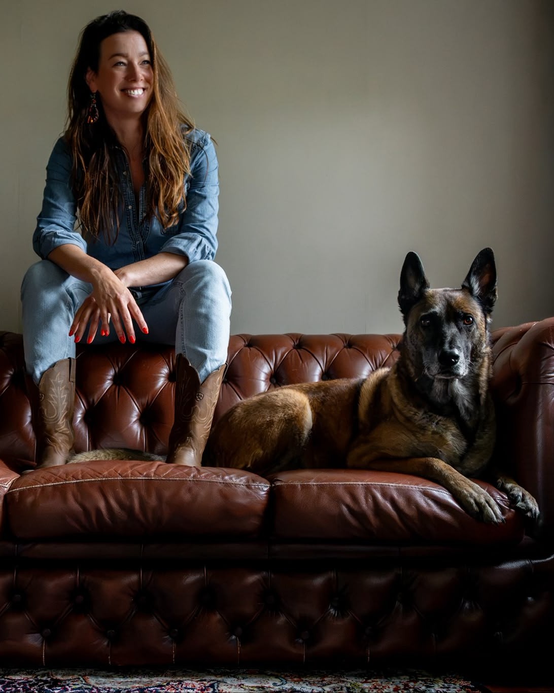 Els Korsten met haar hond Tessa